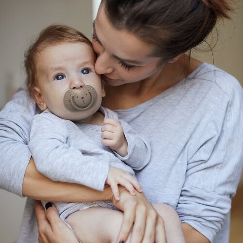 LOVI CHUPETES HEY ROSA/MARRON 6-18M 2UD